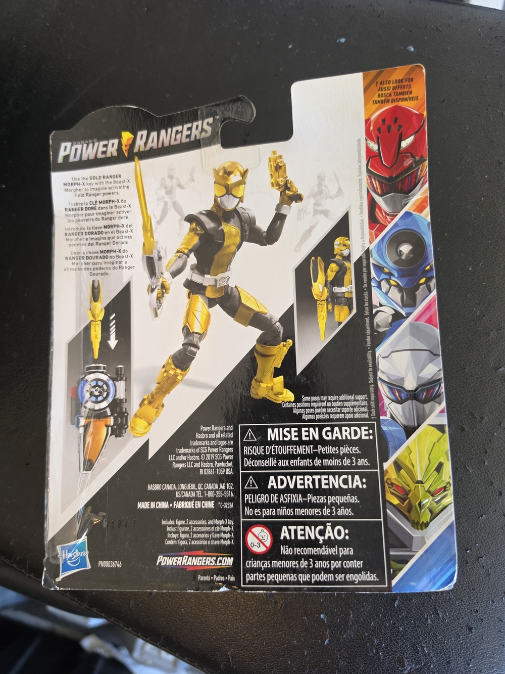 *Set Of 2* Power Ranger Gold Ranger Action Figures - Gold - Picture 3 of 6